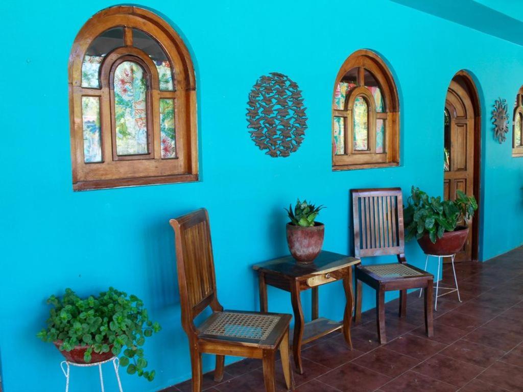 Casa De Los Cocos Bed & Breakfast Transito ภายนอก รูปภาพ